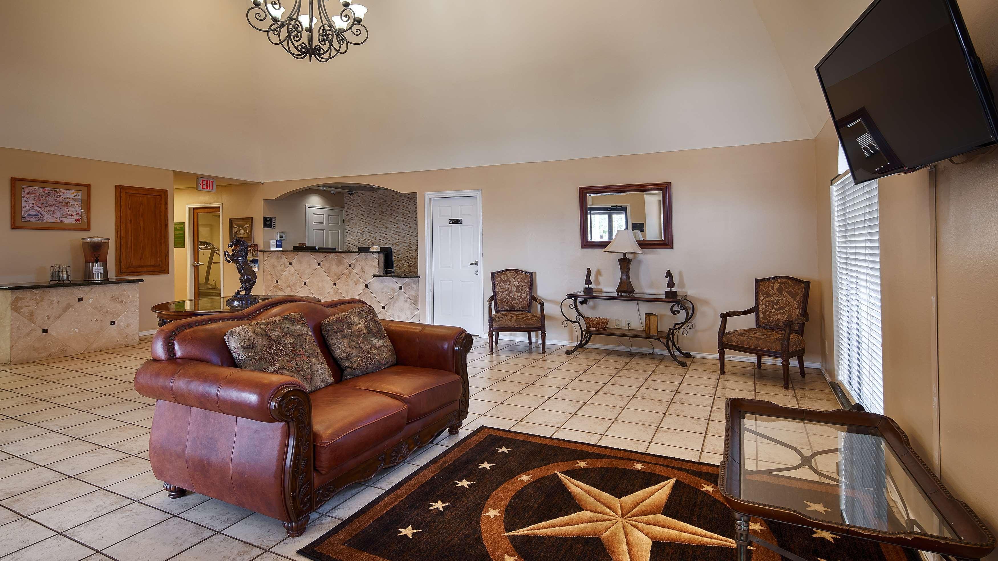 Brawley Best Western Plus Main Street Inn מראה חיצוני תמונה