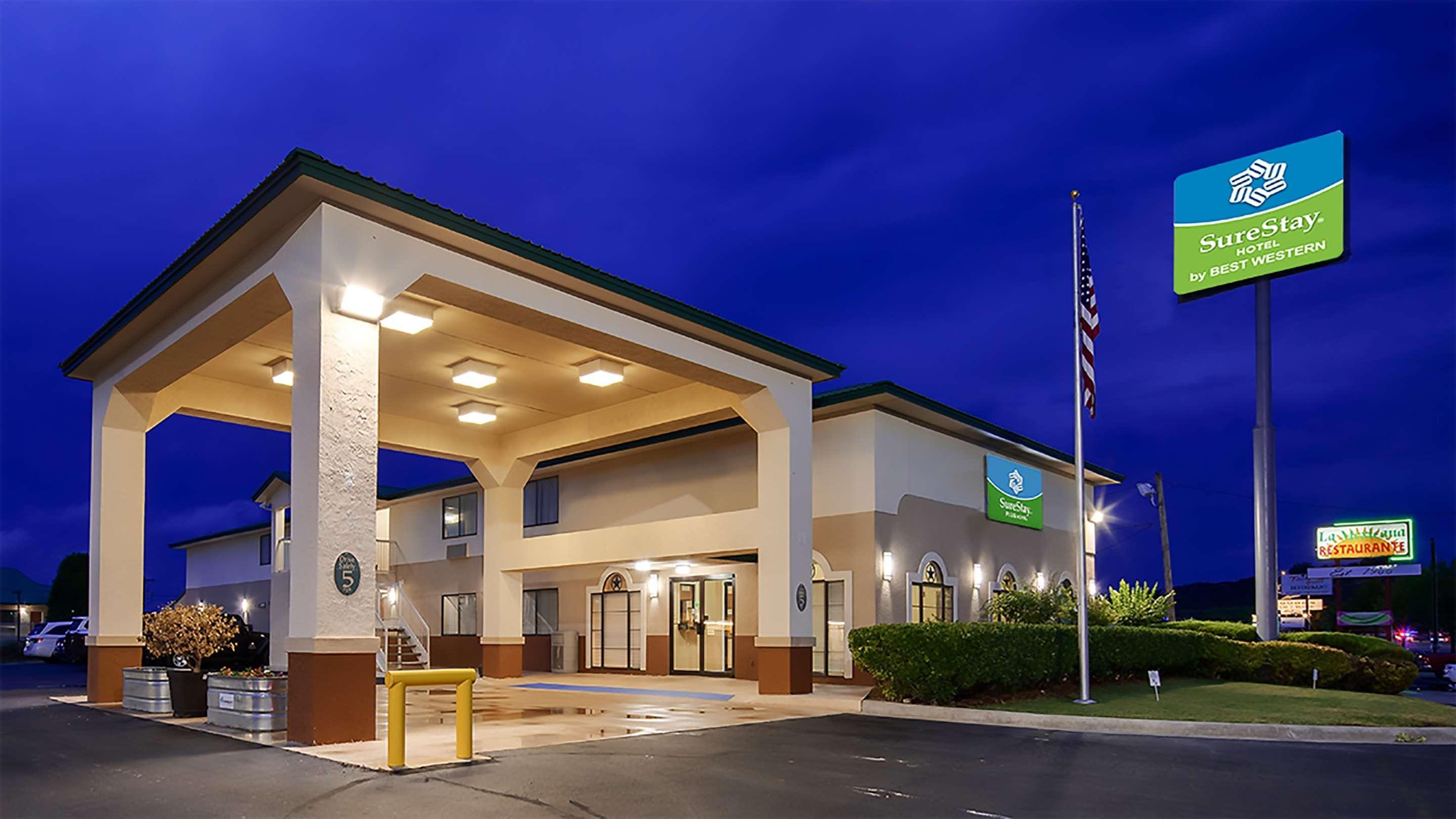 Brawley Best Western Plus Main Street Inn מראה חיצוני תמונה