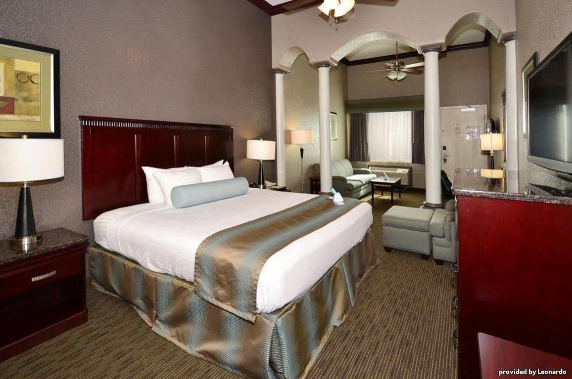 Brawley Best Western Plus Main Street Inn מראה חיצוני תמונה